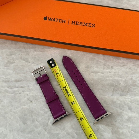 Hermes Apple Watch Anemone Fuschia Leather Band Silver Hardware 40mm Single Tour - Picture 9 of 12